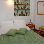το μπαλκόνι της αγόριανης 2*