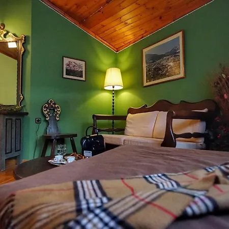 Hotel To Balkoni Tis Agorianis