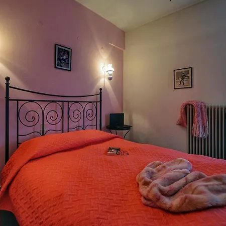 Hotel To Balkoni Tis Agorianis