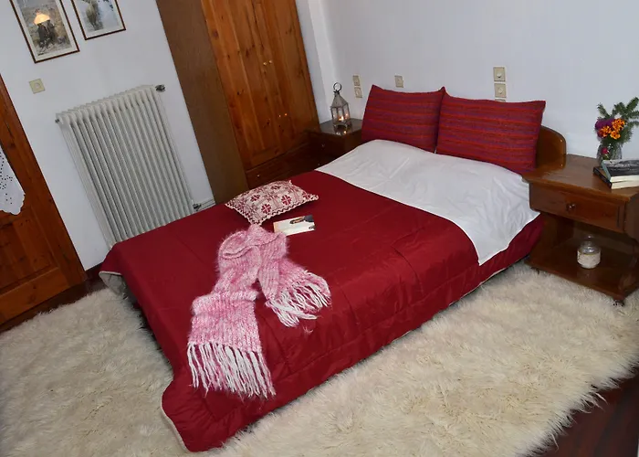 Hotel To Balkoni Tis Agorianis 2*