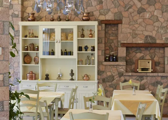 Hotel To Balkoni Tis Agorianis 2*