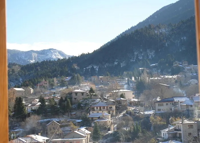 To Balkoni Tis Agorianis 2*