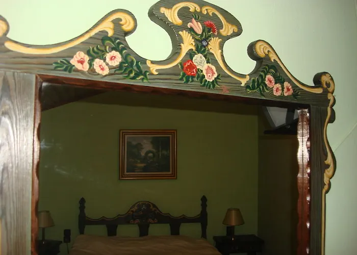 To Balkoni Tis Agorianis Hotel 2*