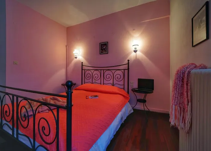 To Balkoni Tis Agorianis Hotel Eptálofos