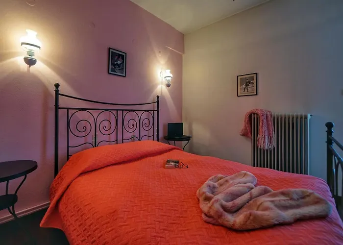 Hotel To Balkoni Tis Agorianis